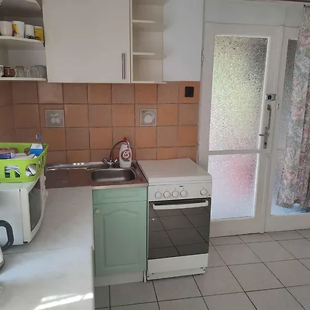 בית נופש Holiday In - Balaton 51517 שיופוק