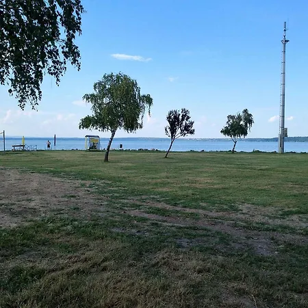 Holiday In - Balaton 51517 בית נופש